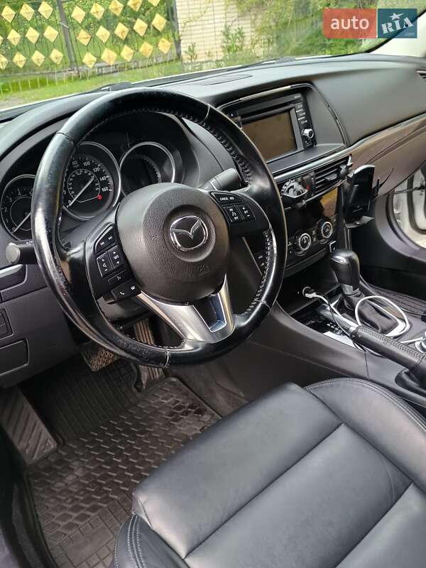 Седан Mazda 6 2014 в Бродах