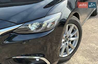 Седан Mazda 6 2017 в 