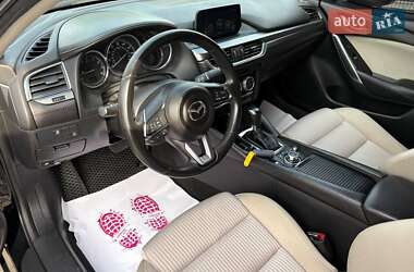 Седан Mazda 6 2017 в 