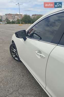 Седан Mazda 6 2014 в 