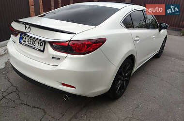 Седан Mazda 6 2014 в 
