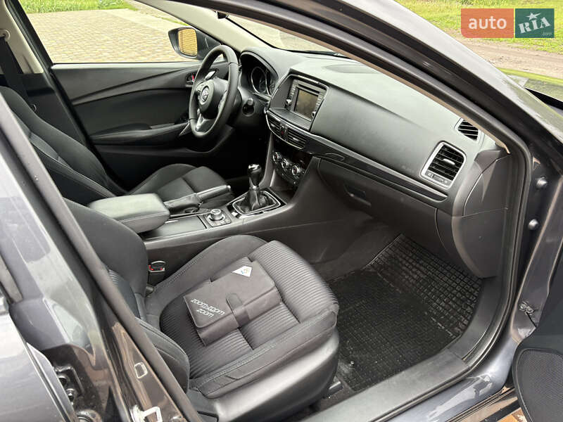 Седан Mazda 6 2013 в Первомайске