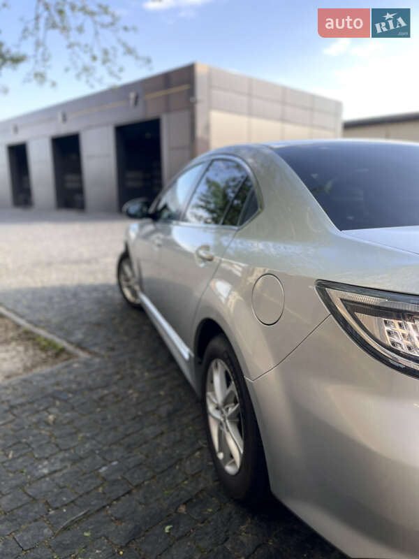 Седан Mazda 6 2011 в Киеве