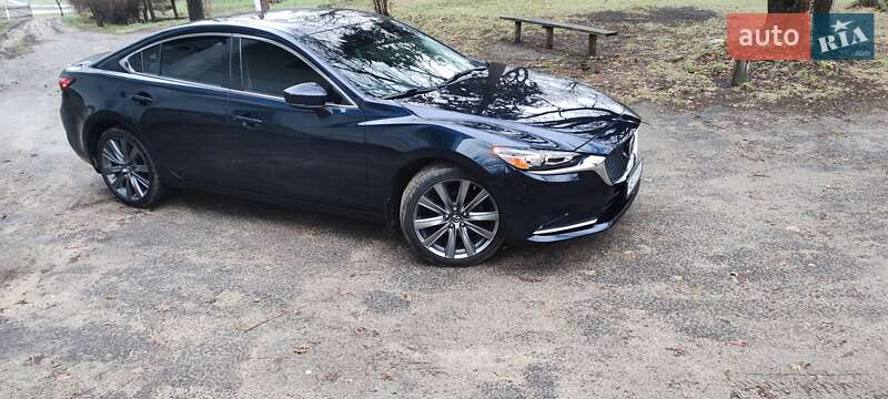 Седан Mazda 6 2018 в 