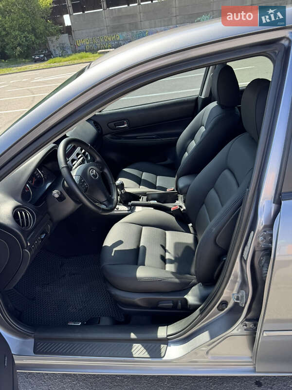 Лифтбек Mazda 6 2002 в Полтаве