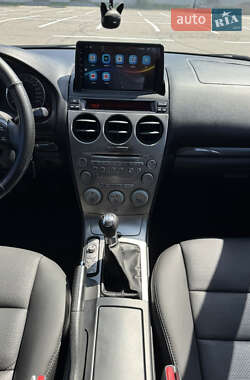 Лифтбек Mazda 6 2002 в 