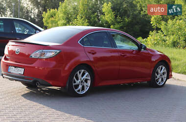 Седан Mazda 6 2011 в 