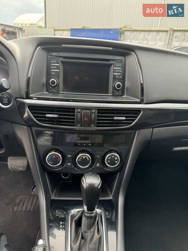 Седан Mazda 6 2014 в Киеве