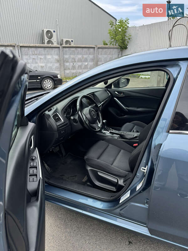Седан Mazda 6 2014 в Киеве