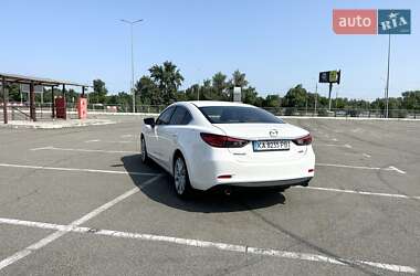Седан Mazda 6 2015 в 