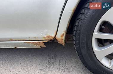 Седан Mazda 6 2004 в 