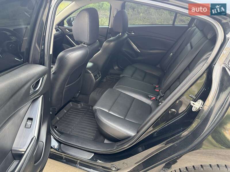 Седан Mazda 6 2017 в Киеве