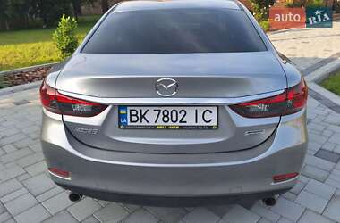 Седан Mazda 6 2014 в 