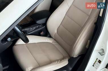Седан Mazda 6 2013 в 
