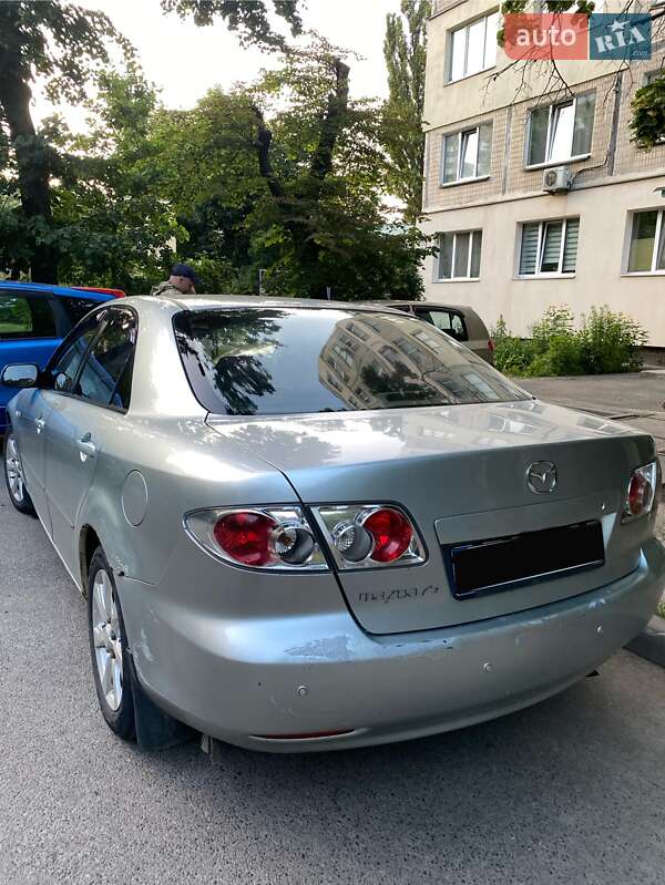 Mazda 6 2004