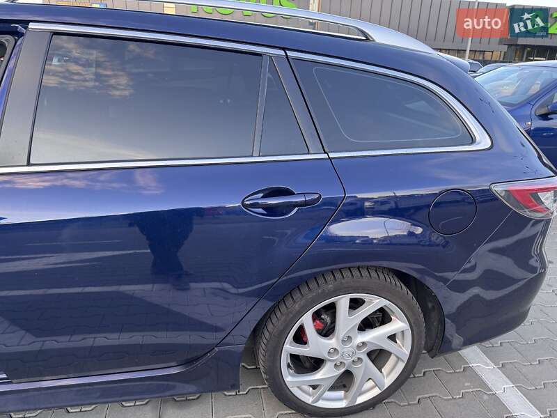 Универсал Mazda 6 2010 в Киеве