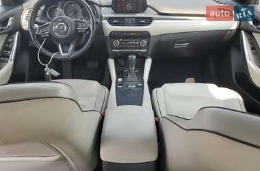 Седан Mazda 6 2017 в 