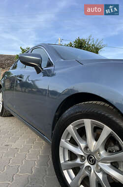 Седан Mazda 6 2015 в 