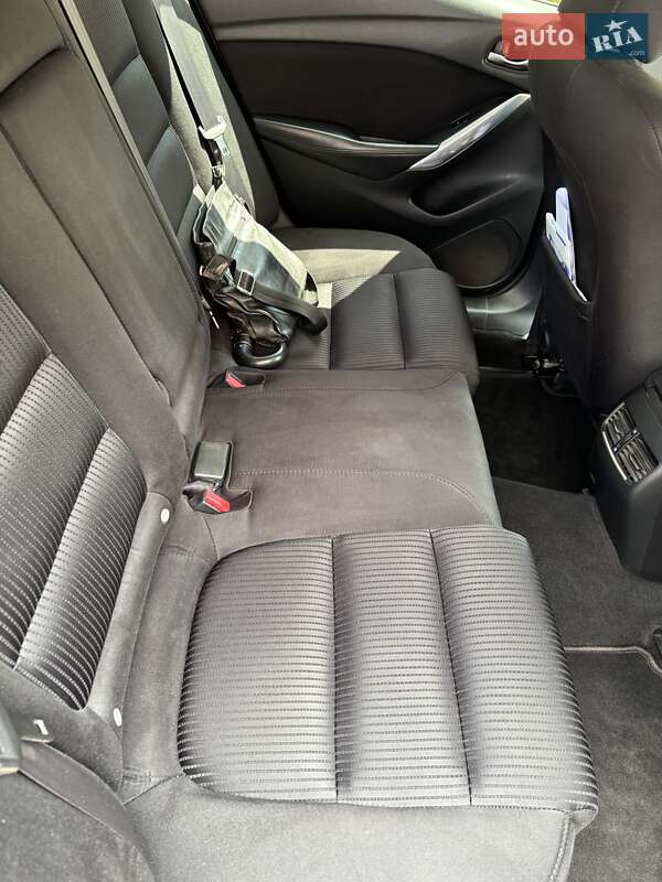 Седан Mazda 6 2014 в Запорожье
