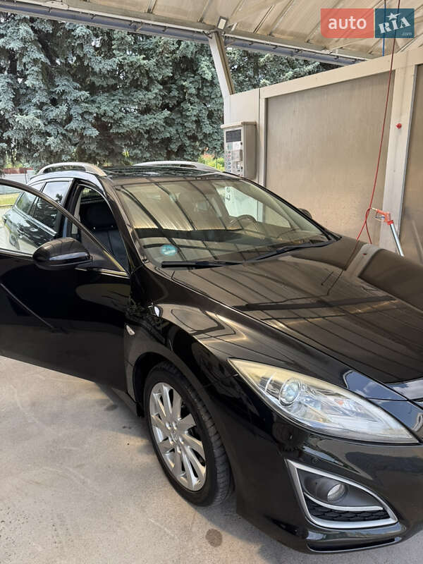 Універсал Mazda 6 2011 в Кропивницькому