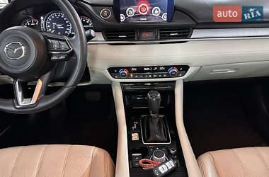 Седан Mazda 6 2020 в 