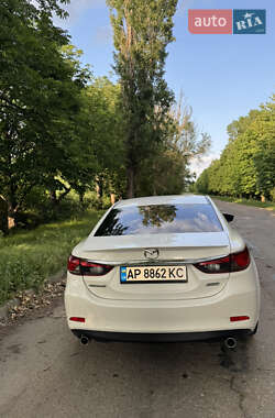 Седан Mazda 6 2014 в 