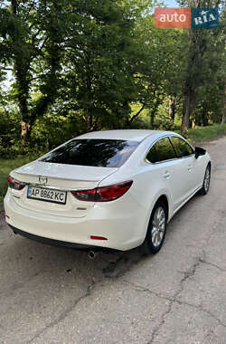 Седан Mazda 6 2014 в 
