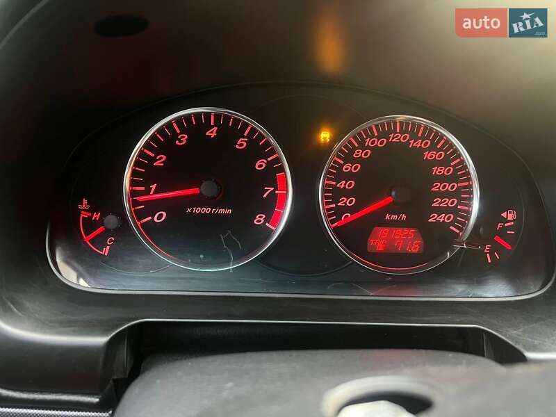 Седан Mazda 6 2003 в Бучі