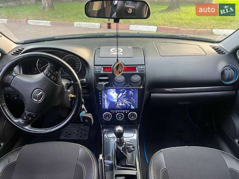Седан Mazda 6 2003 в Бучі