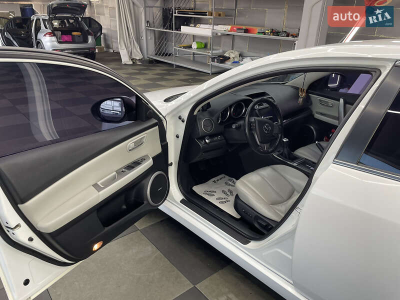 Седан Mazda 6 2008 в Киеве
