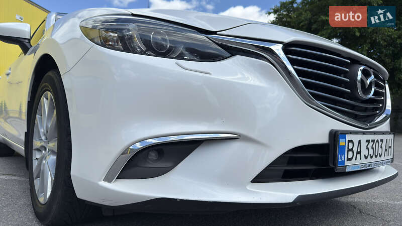 Седан Mazda 6 2015 в Кропивницком
