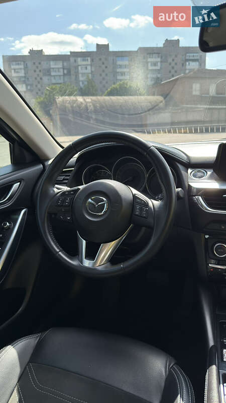 Седан Mazda 6 2015 в Кропивницком