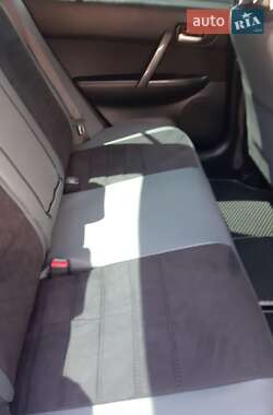 Седан Mazda 6 2006 в Дрогобичі