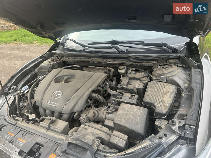 Седан Mazda 6 2015 в Конотопе