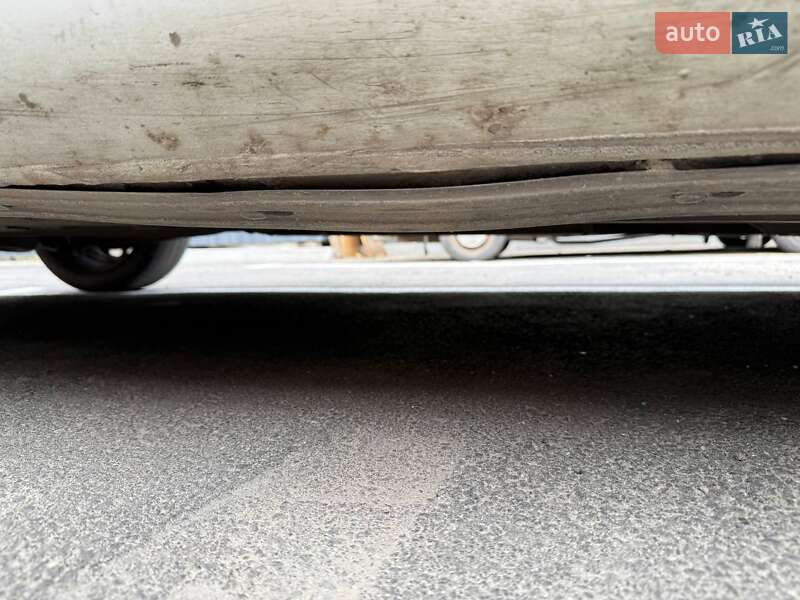 Лифтбек Mazda 6 2005 в Днепре
