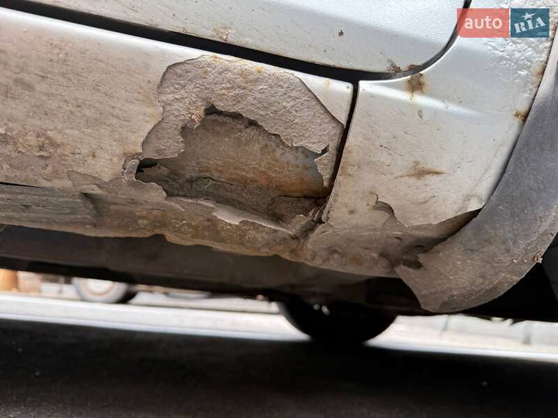 Лифтбек Mazda 6 2005 в Днепре