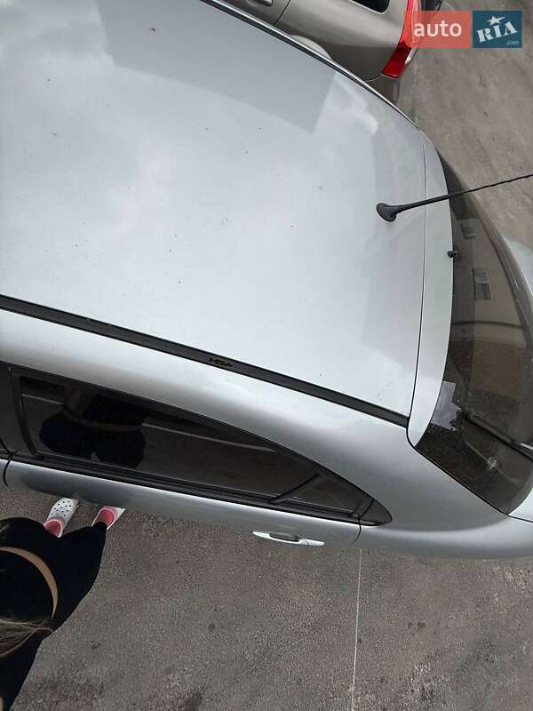 Лифтбек Mazda 6 2005 в Днепре