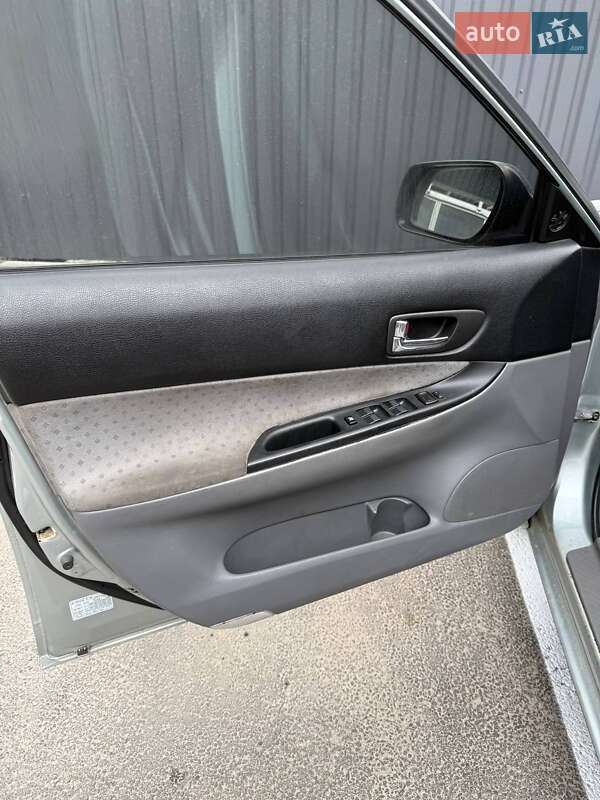 Лифтбек Mazda 6 2005 в Днепре
