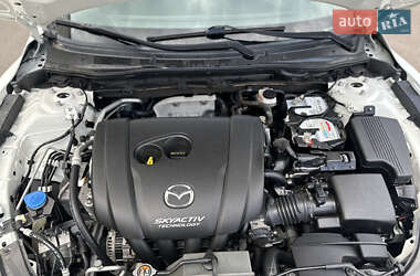 Седан Mazda 6 2014 в 