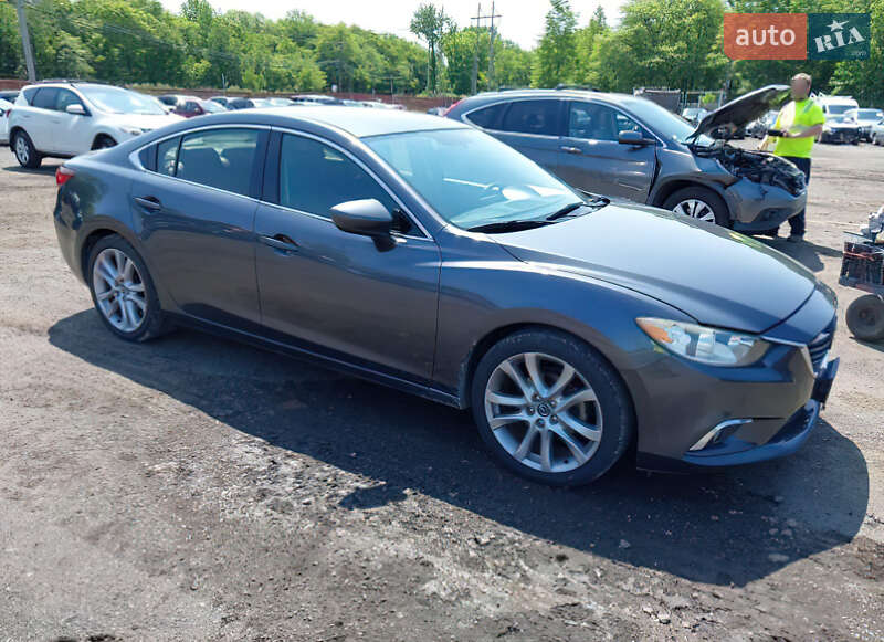 Седан Mazda 6 2016 в 
