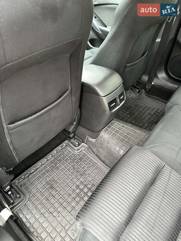 Седан Mazda 6 2017 в Киеве фото 30 Седан Mazda 6 2017 в Киеве