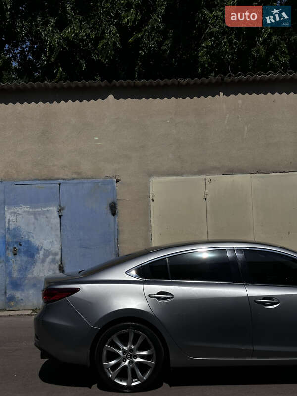 Седан Mazda 6 2013 в Киеве