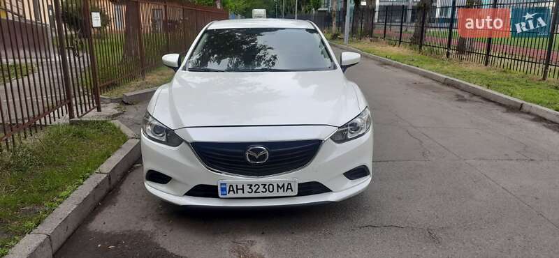 Седан Mazda 6 2016 в Киеве