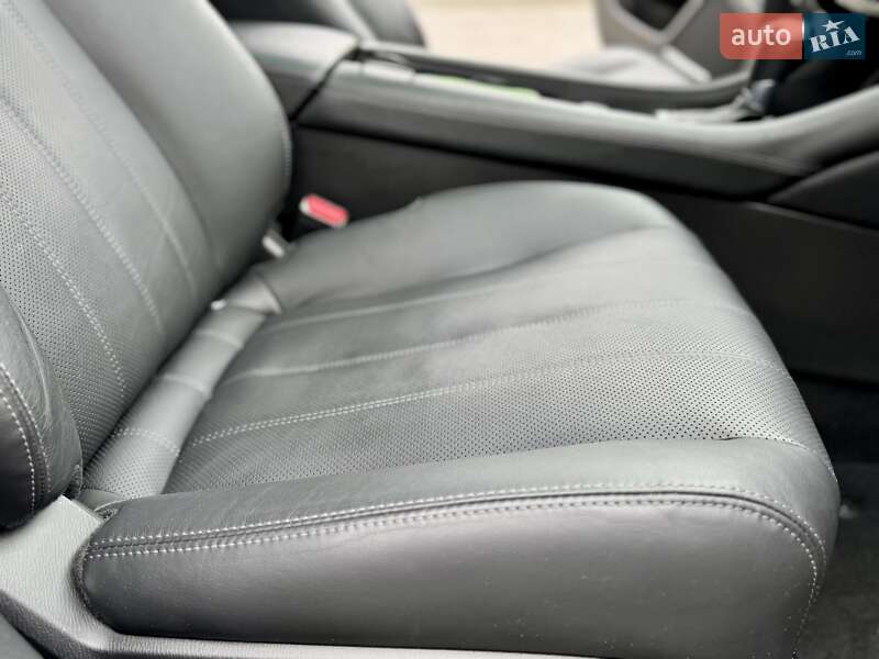Седан Mazda 6 2018 в Киеве