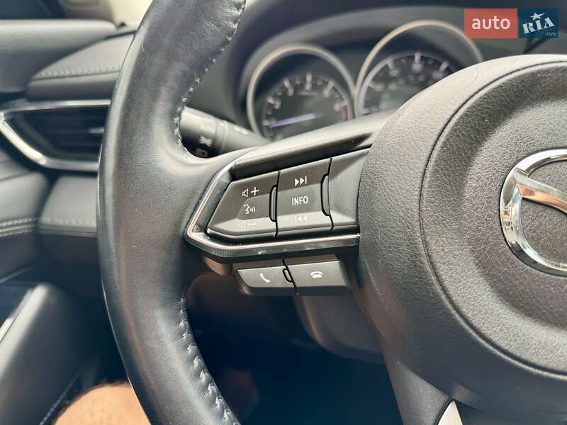 Седан Mazda 6 2018 в Киеве