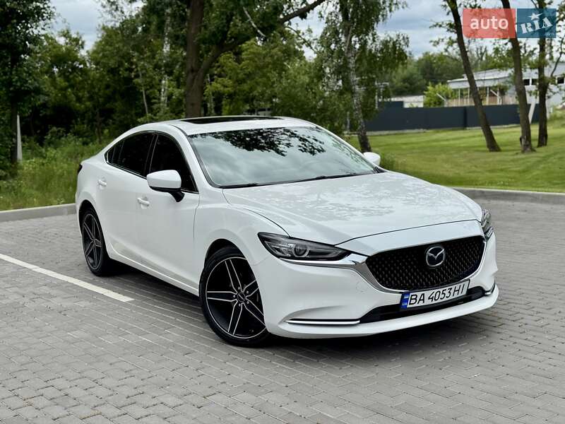 Седан Mazda 6 2018 в Киеве