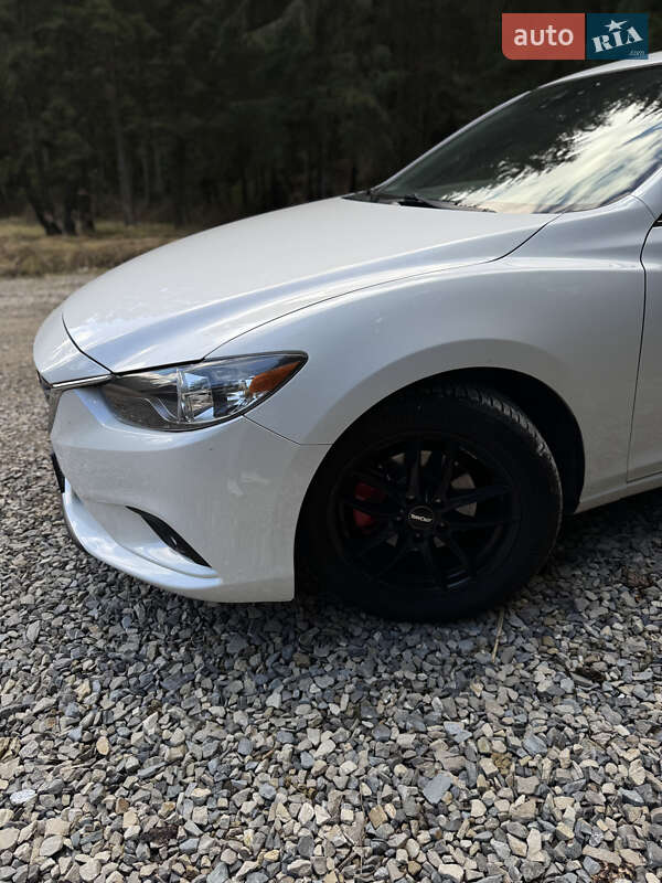 Седан Mazda 6 2013 в Ивано-Франковске