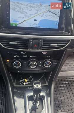 Седан Mazda 6 2013 в 