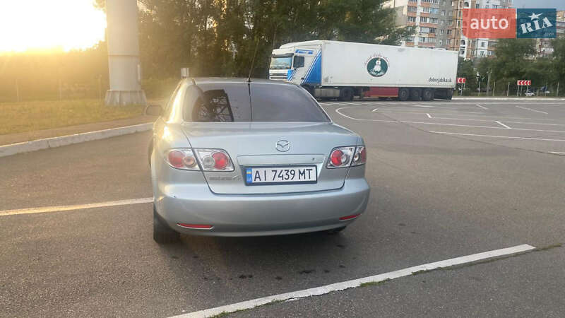 Седан Mazda 6 2004 в Киеве