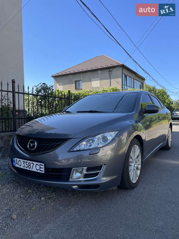 Лифтбек Mazda 6 2008 в Виноградове